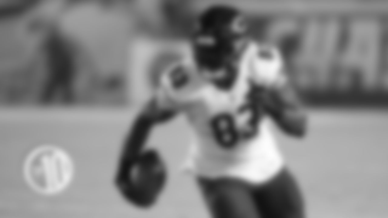 (6) Martellus Bennett, tight end
Bennett spent three seasons with the Bears from 2013-15, catching 208 passes for 2,114 yards and 14 touchdowns. He was voted to the Pro Bowl in 2014 when he compiled 90 receptions for 916 yards and six TDs.