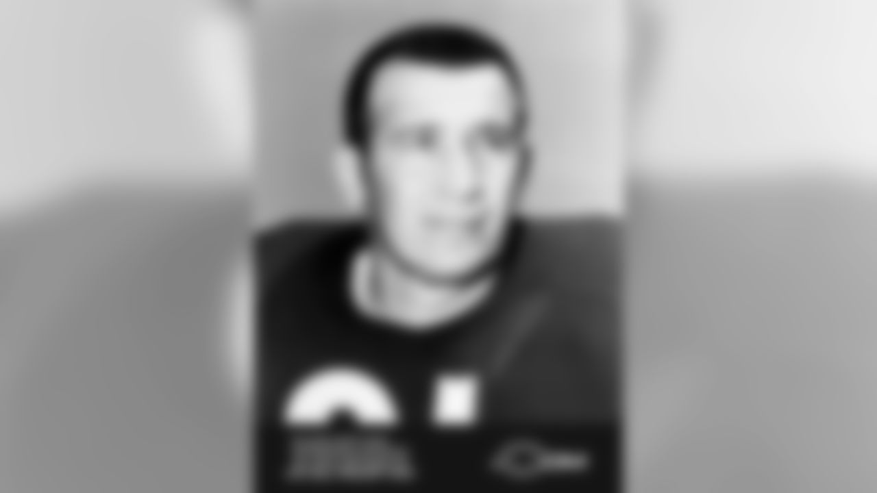 Joe Fortunato - Linebacker
1950s NFL All-Decade Team