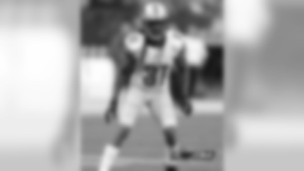 (Backup: 30 Darius Slay, 36 Jonte Green)
