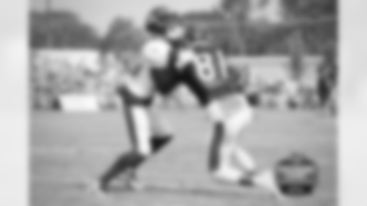 DB Jacoby Glenn (39) and WR Cameron Meredith (81).