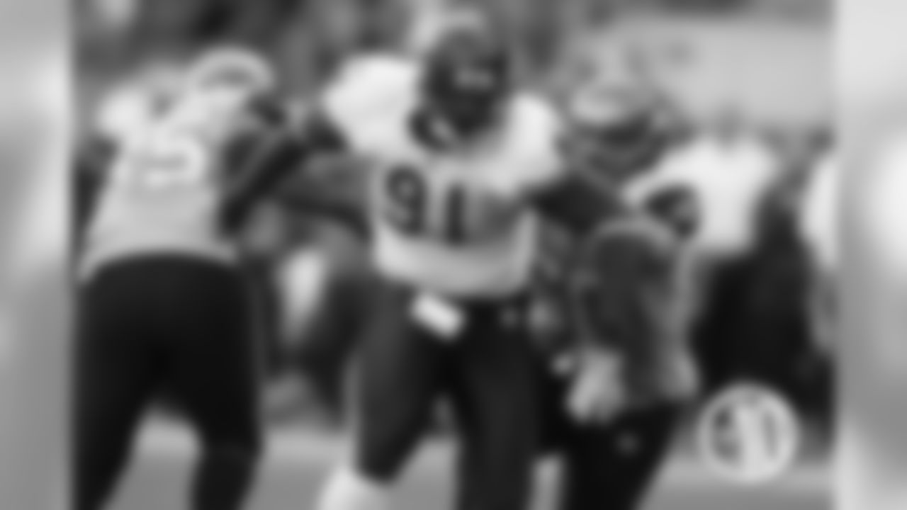 Oklahoma (26) - DL Tommie Harris