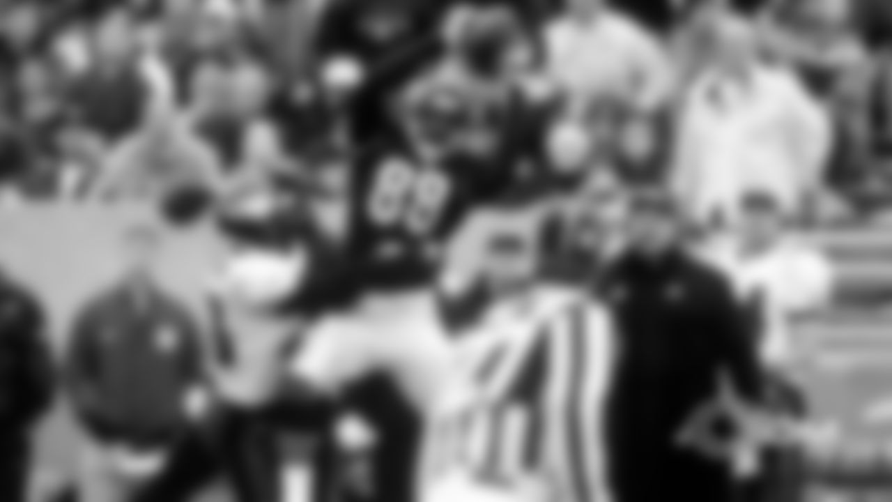 1999: Marcus Robinson
1,400 yards