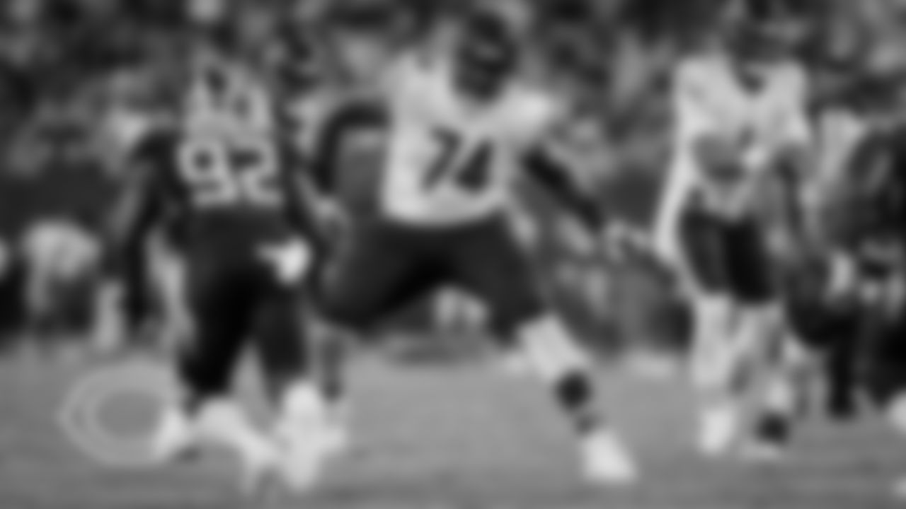 OL Germain Ifedi
Signed with Atlanta Falcons (April 7)