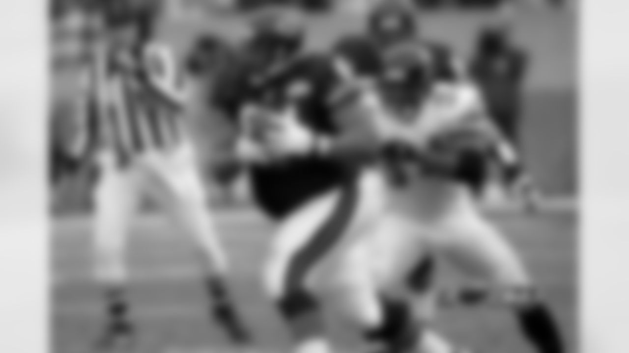 NT - Keith Traylor (2001)