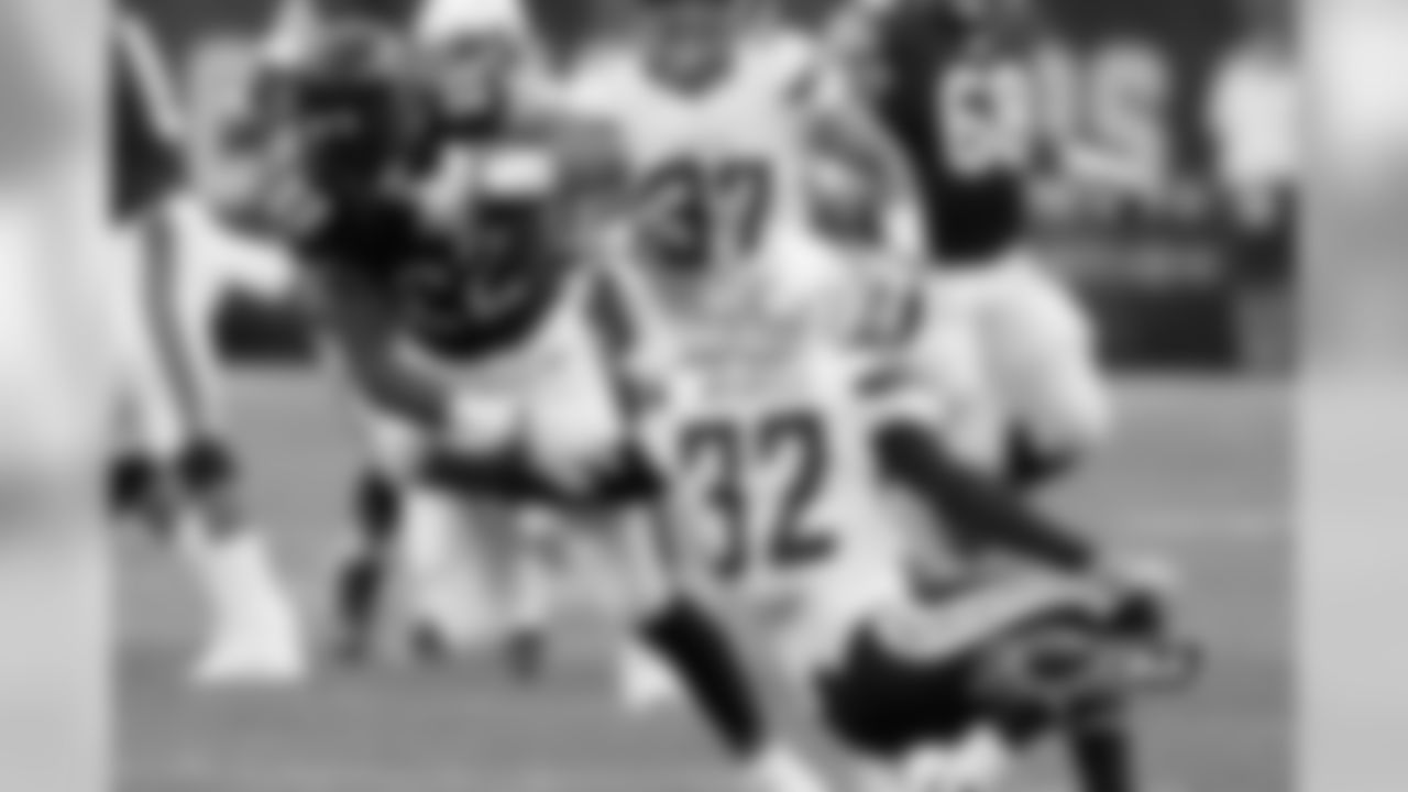Last meeting: Bears won 31-20 on Nov. 20, 2011 at Soldier Field.