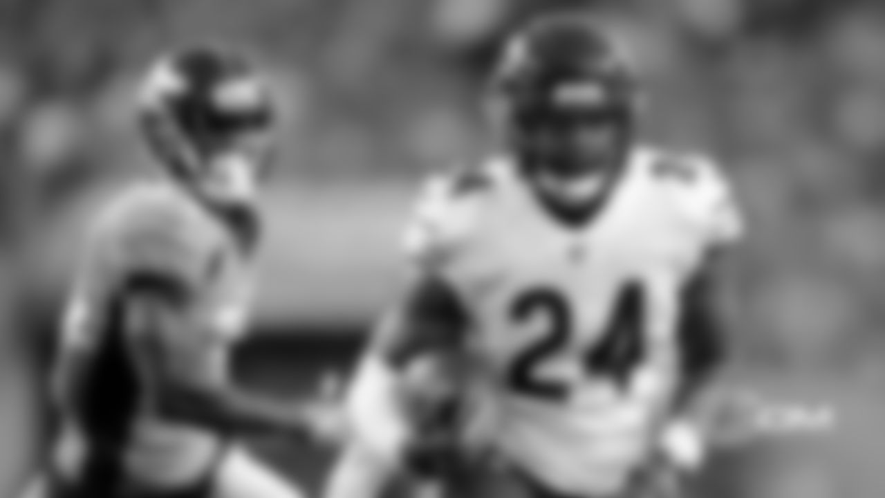 RB Jordan Howard