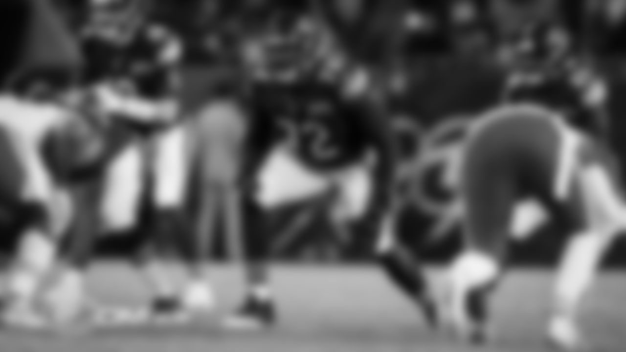 OL Charles Leno Jr. | #72