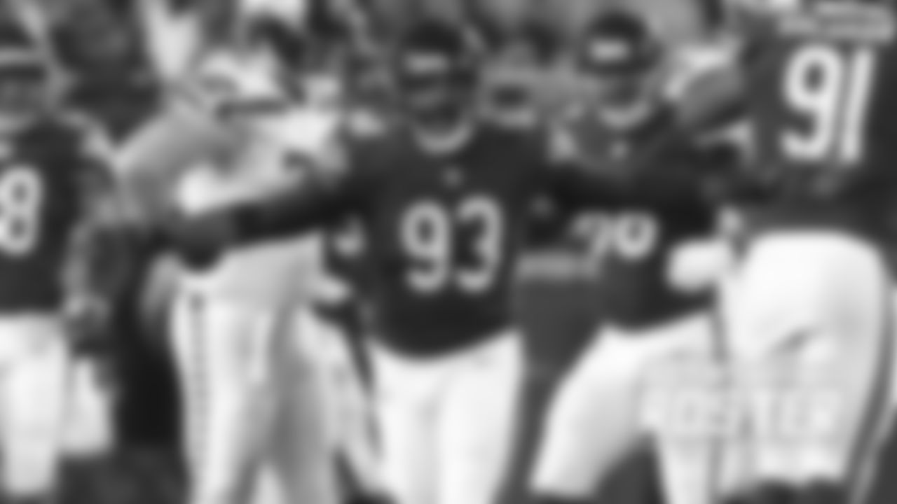 OLB Sam Acho