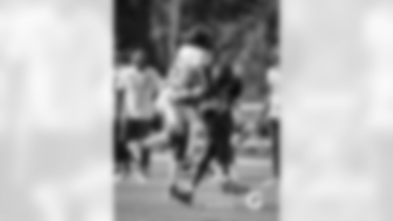 DB Artie Burns