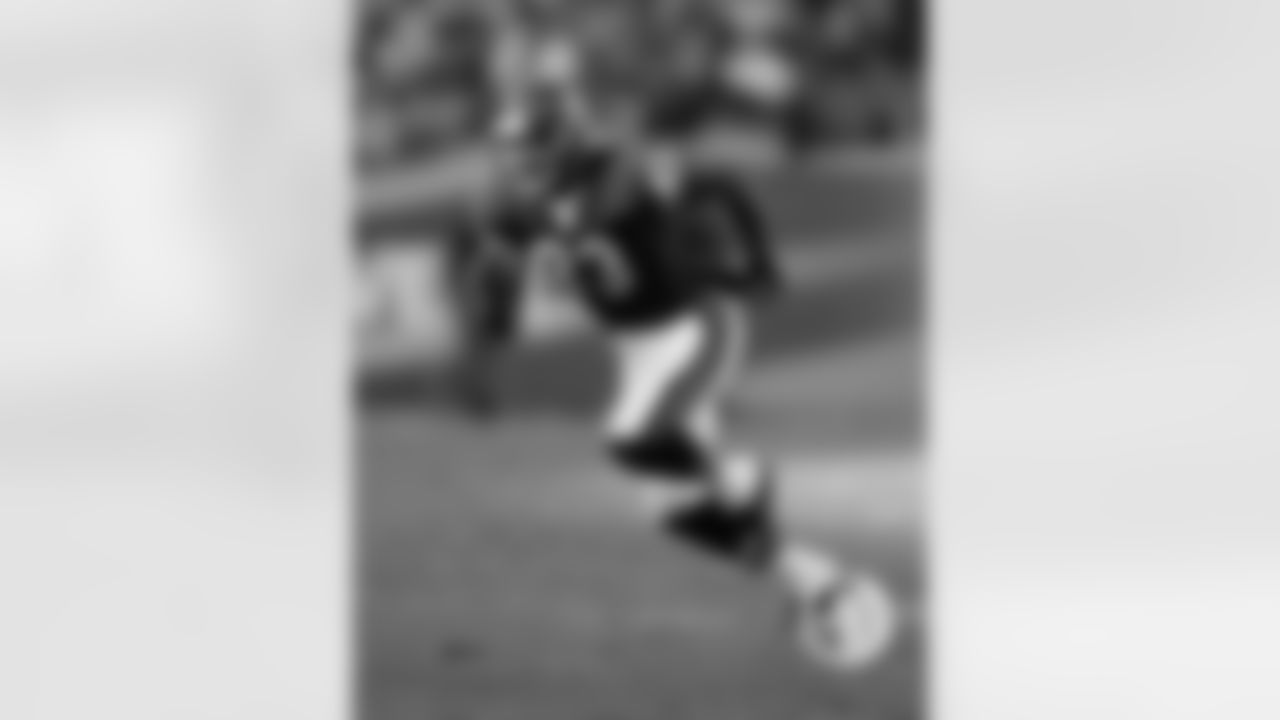 5 catches for 126 yards versus Detroit.