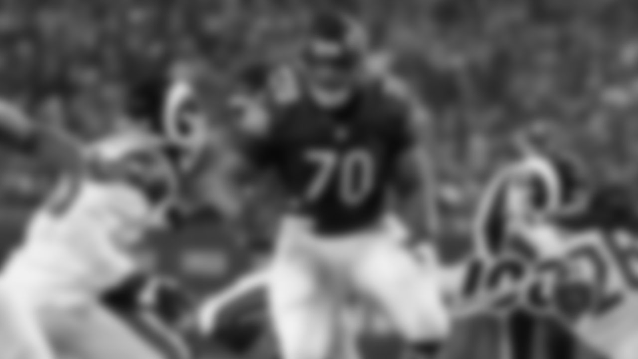 OL Bobby Massie