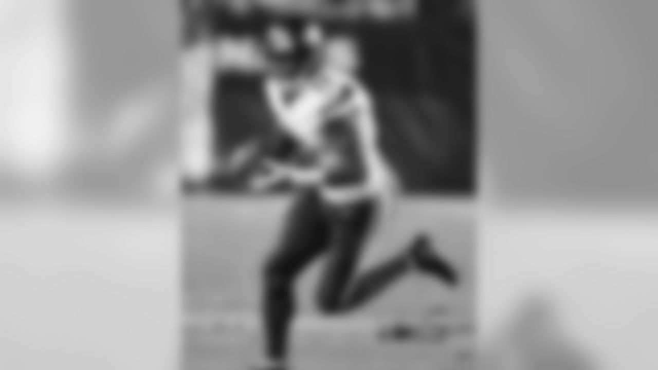 Backups: Jarius Wright and Cordarrelle Patterson