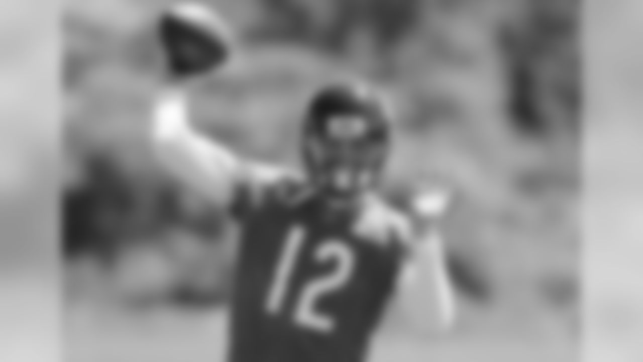 Reserve quarterback Josh McCown throws a pass.