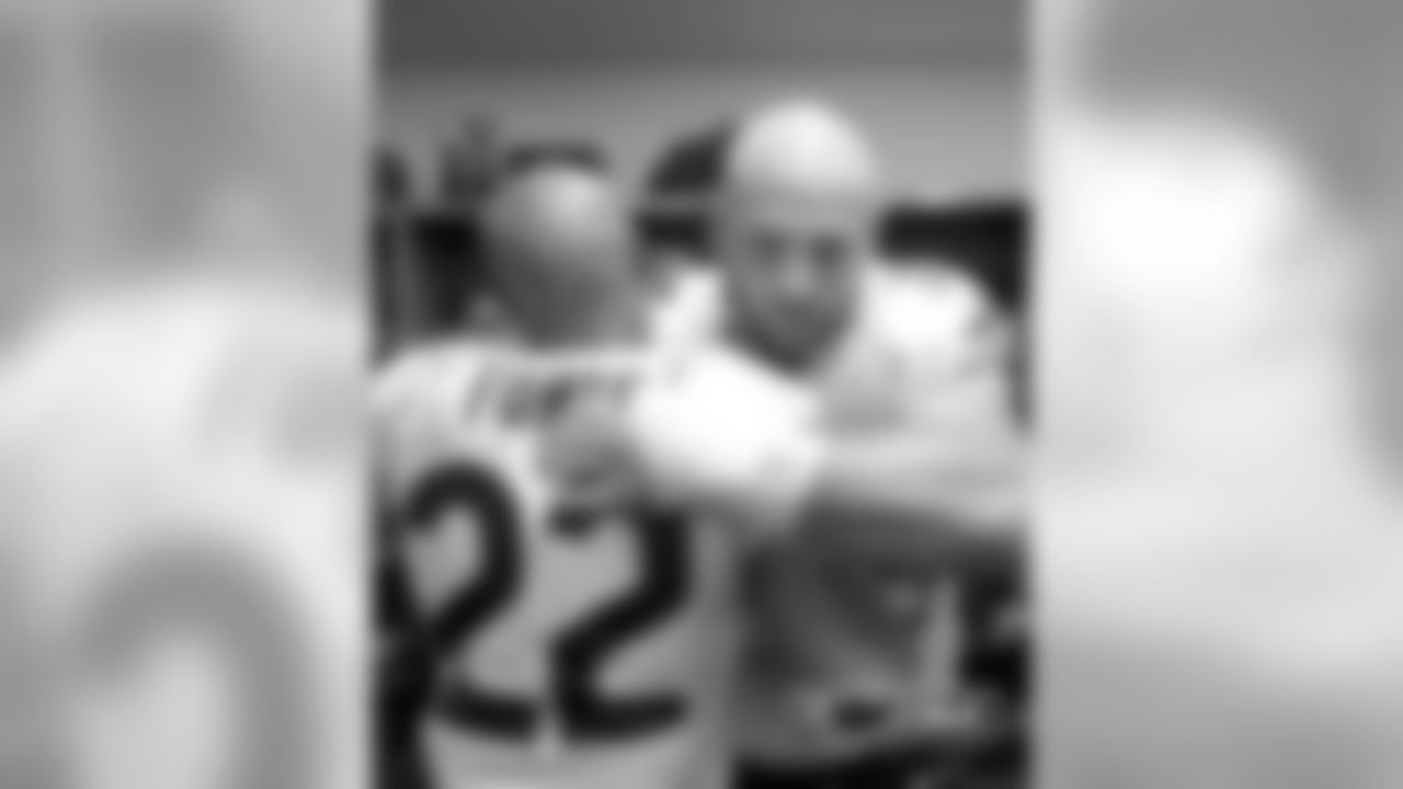 RB Matt Forte and RG Kyle Long