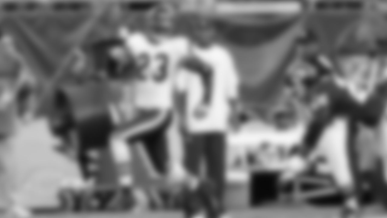 KR/PR Devin Hester - September 2007
24.2 yards per kick return, 1 kick return TD, 1 punt return TD