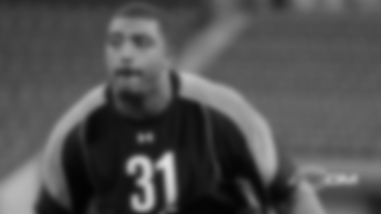OL Bobby Massie, 2012