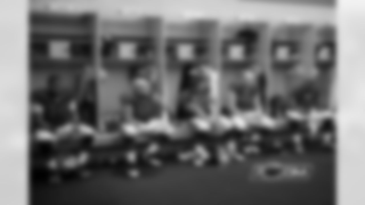 Jermon Bushrod, Matt Slauson, Roberto Garza, Kyle Long, Jordan Mills