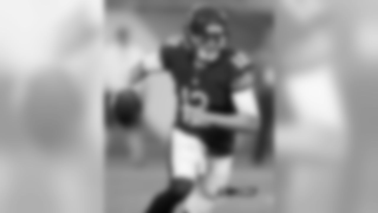 QB David Fales
