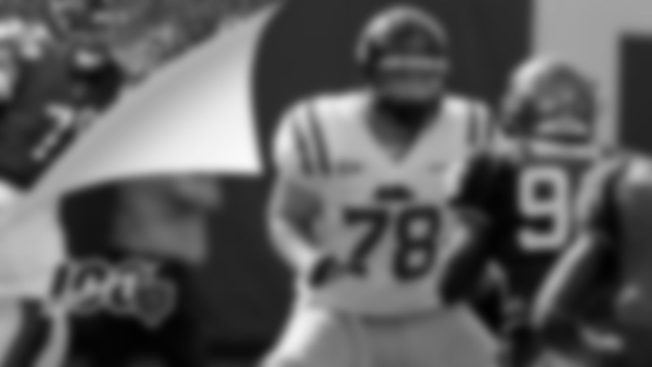 Bradley Sowell, OT
Ole Miss, #8 seed