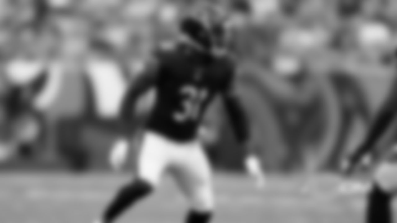 CB Marcus Cooper Sr.