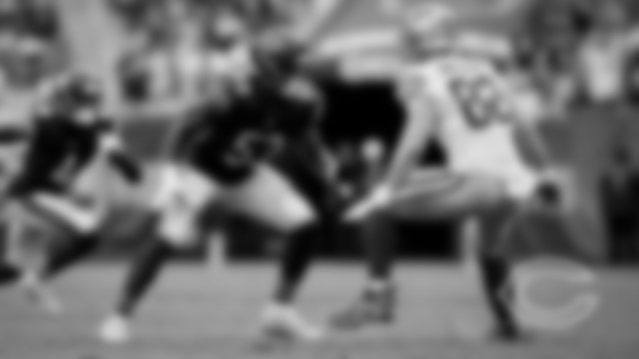 LB Nicholas Morrow
Agreed to terms with Philadelphia Eagles