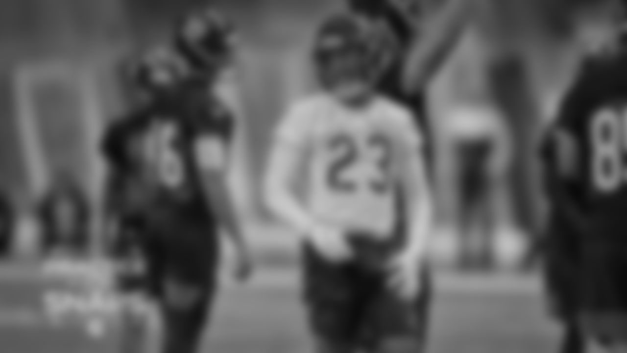 DB Kyle Fuller