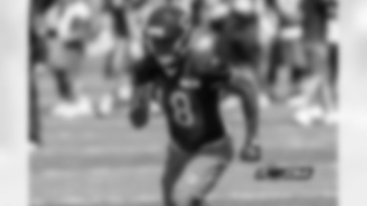 WR Derek Keaton