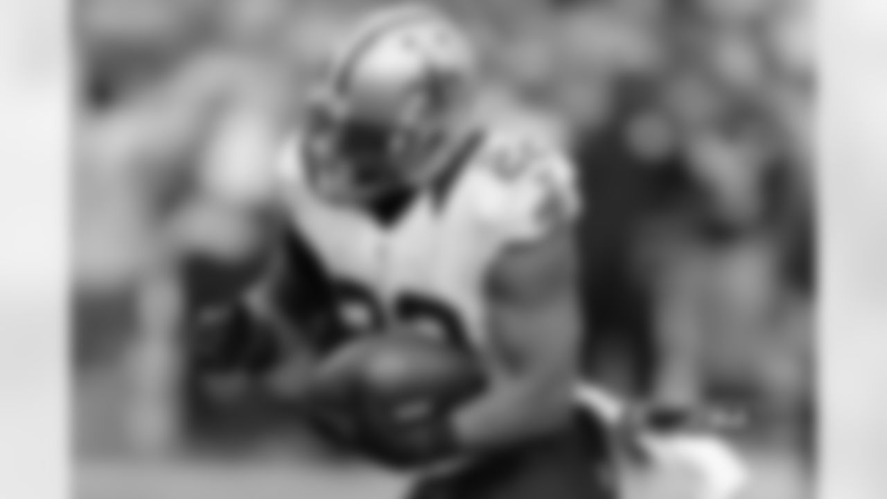 Backups: Khiry Robinson, Pierre Thomas, Travaris Cadet