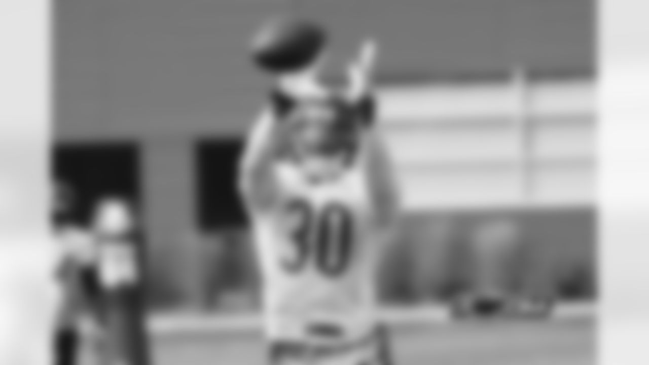 CB Demontre Hurst