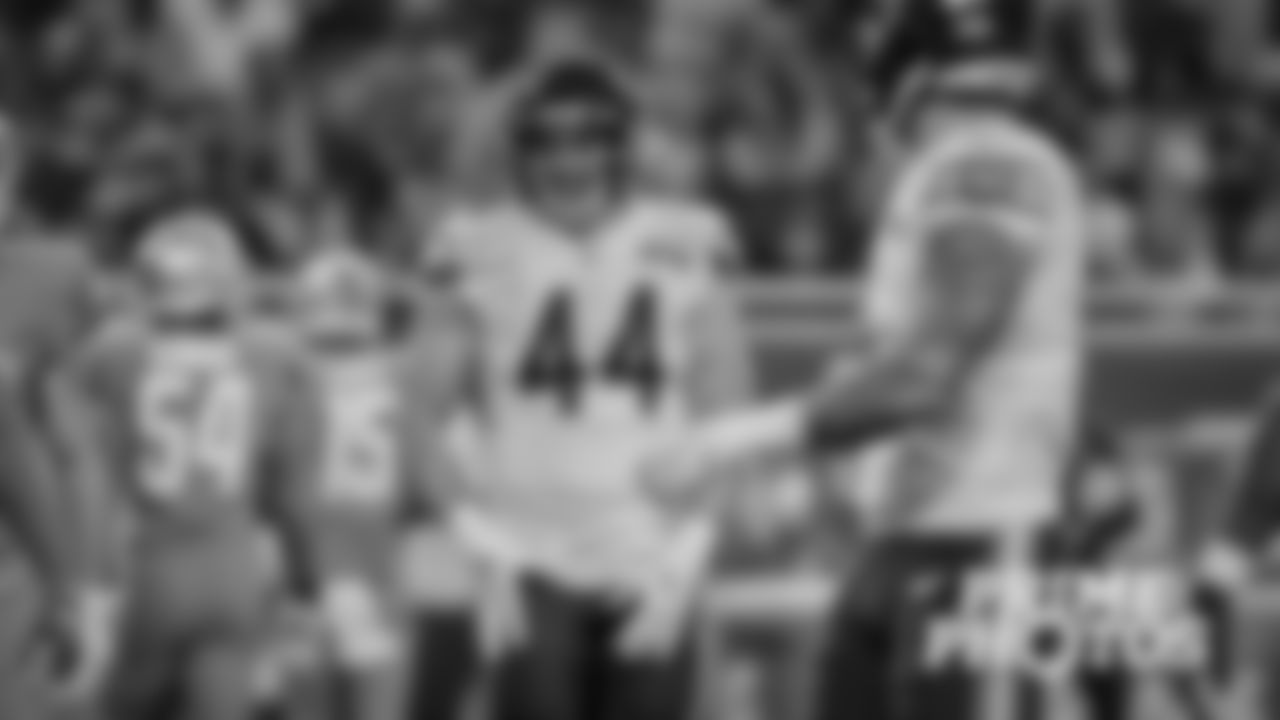 LB Nick Kwiatkoski