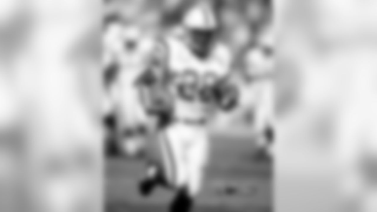 1994 - RB Marshall Faulk (HOF) - Colts