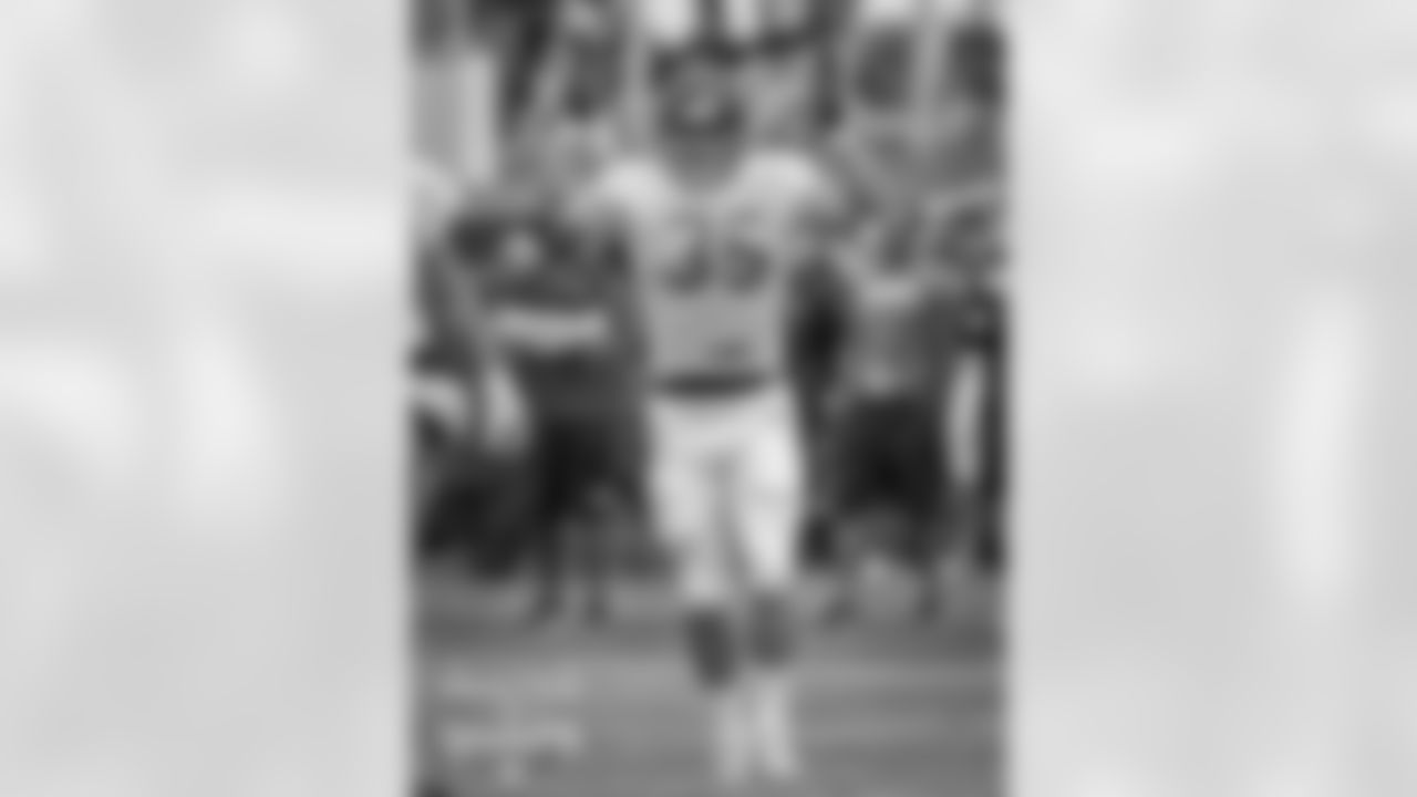 RB Ryan Nall