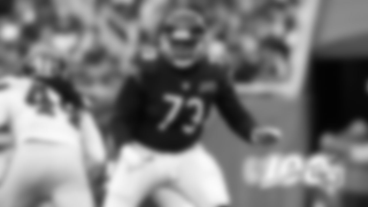 OL Cornelius Lucas - Unrestricted Free Agent