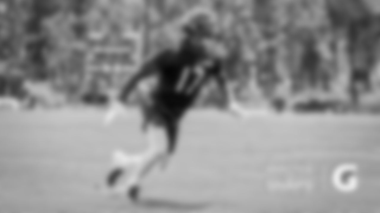 WR Anthony Miller