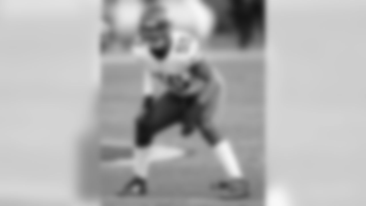 Backup: Edmond Robinson