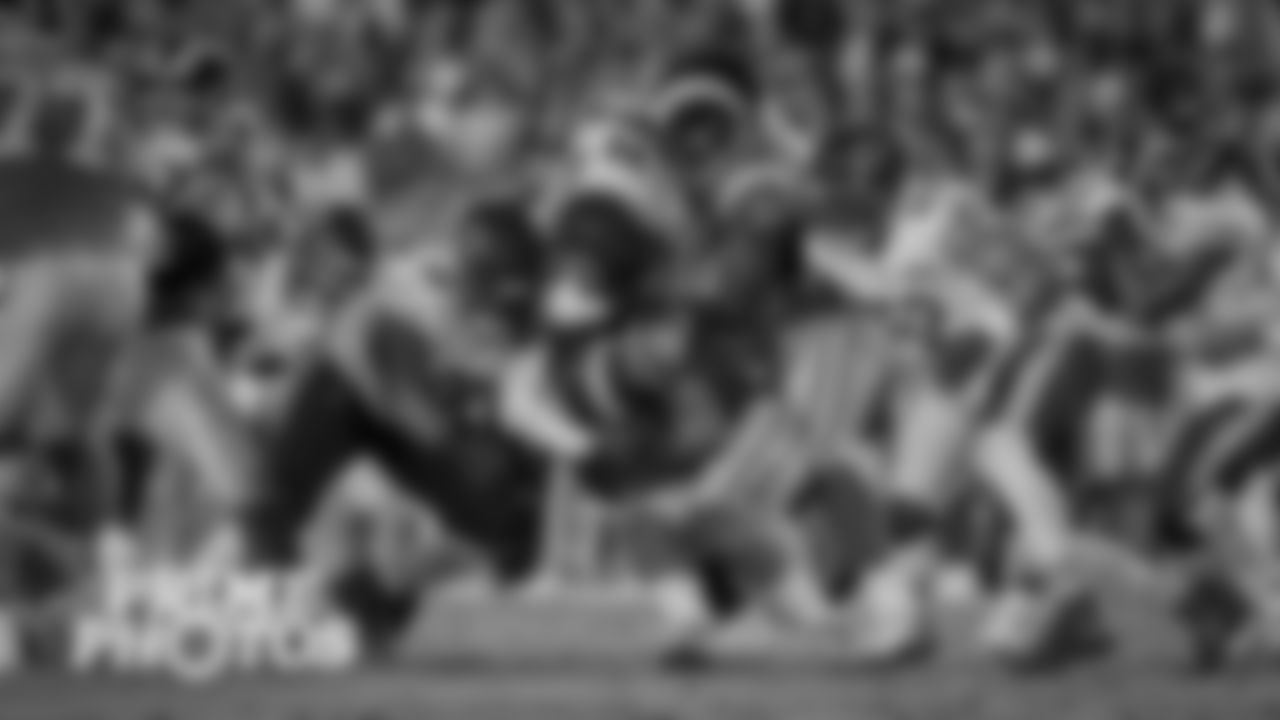 DL Roy Robertson-Harris