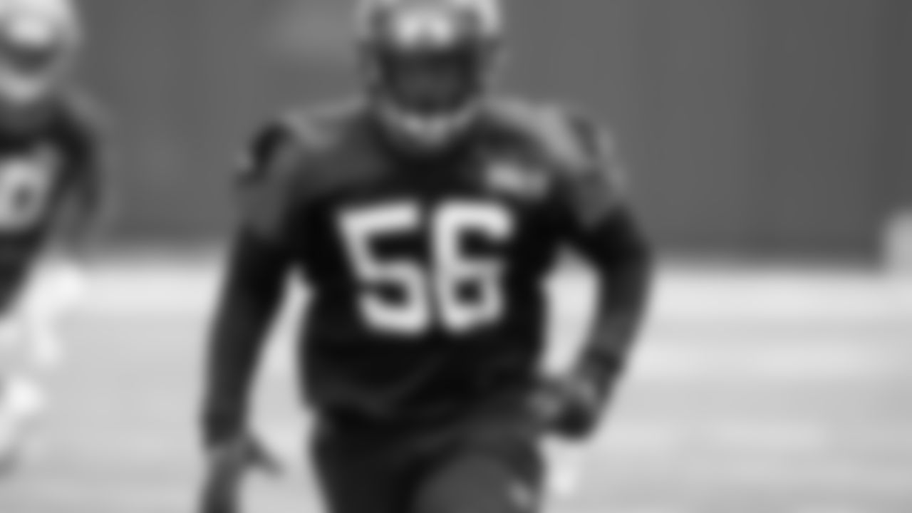 LB Hardy Nickerson