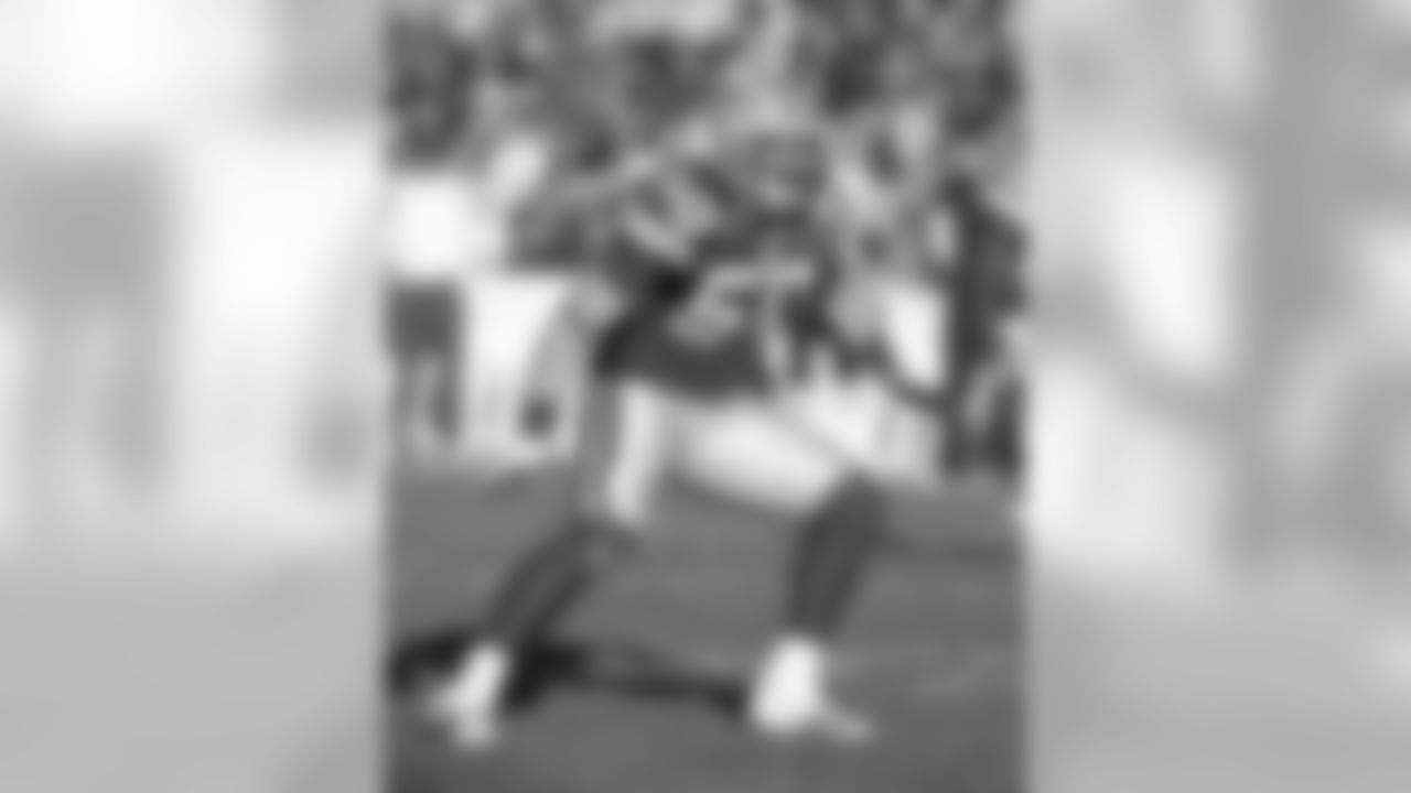A.J. Hawk, LB