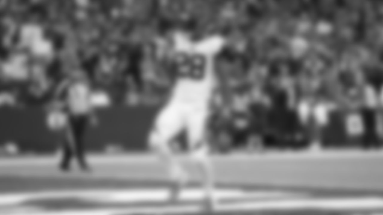 Week 8 vs. Los Angeles Rams (in London) - Color Rush