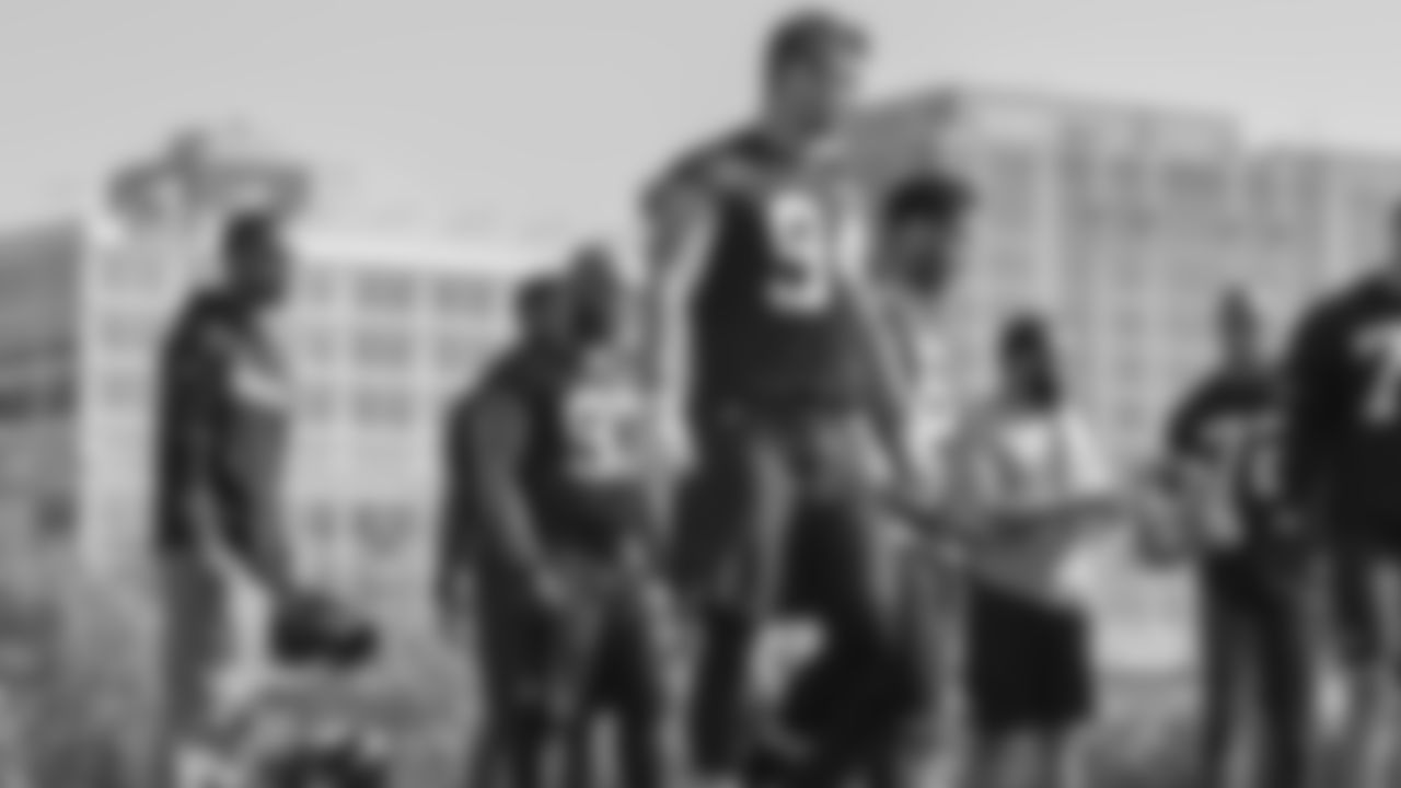 Sam Hubbard, DE