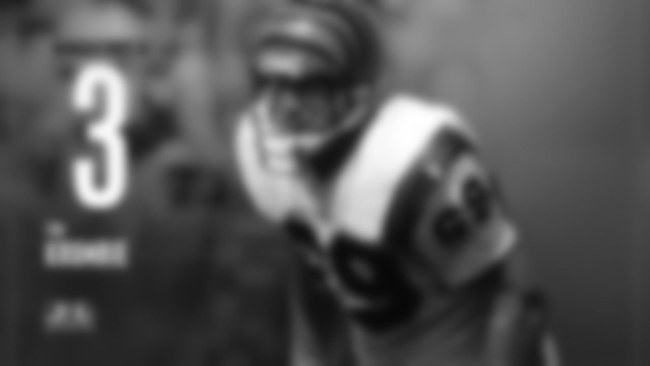 3-Tim Krumrie