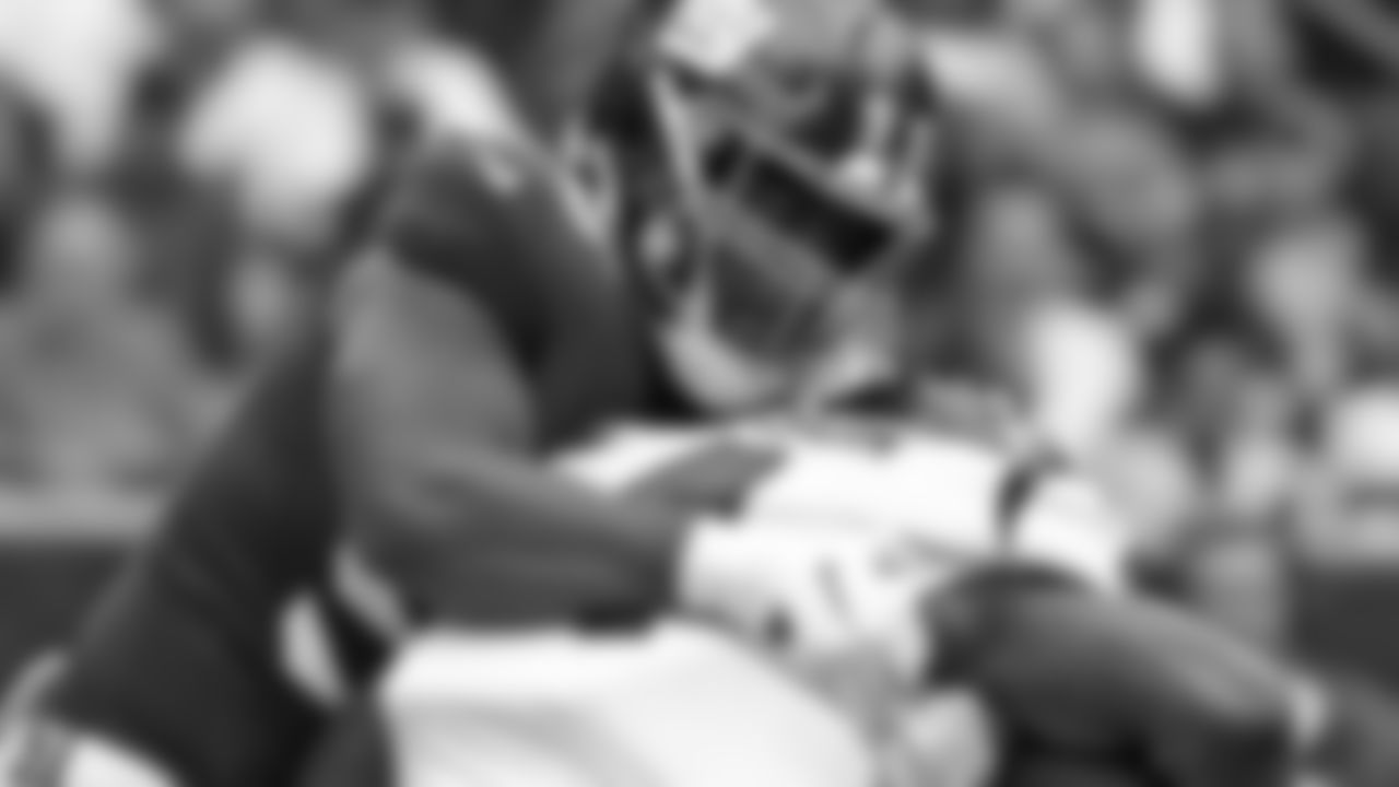 New York Giants defensive tackle B.J. Hill (95) sacks Houston Texans quarterback Deshaun Watson (4) during the second half of an NFL football game Sunday, Sept. 23, 2018, in Houston. (AP Photo/Eric Christian Smith)