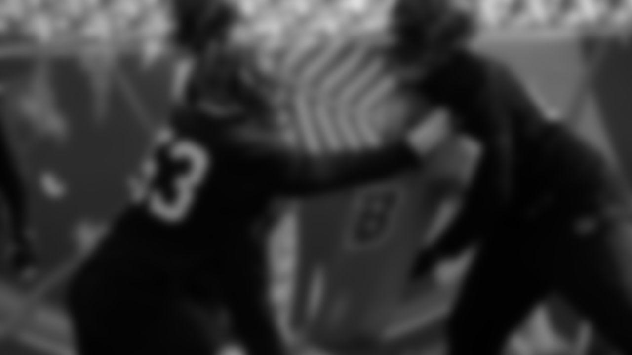 OL Billy Price