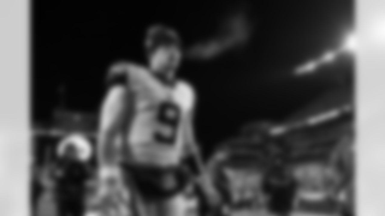 QB Joe Burrow heads to the locker room after the Bengals beat the Steelers, 37-30, in Week 11 of the 2022 season.