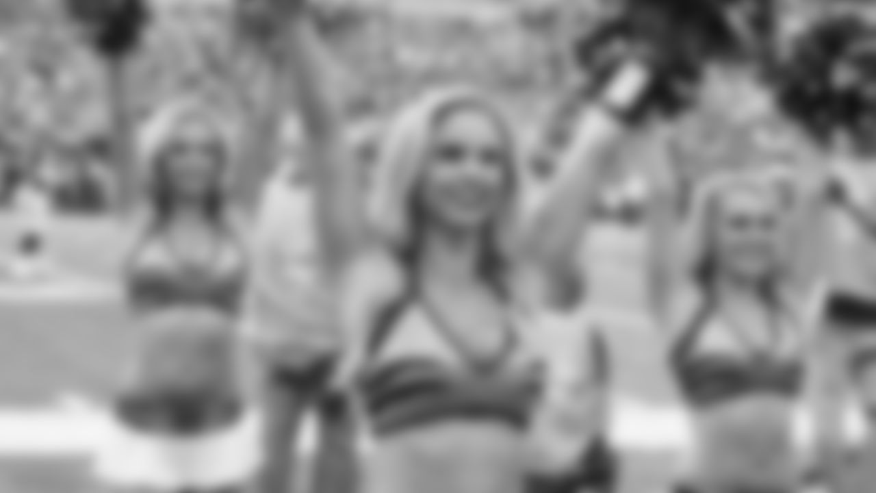 The Ben-Gals Cheerleaders perform during week three of the preseason at Paul Brown Stadium.