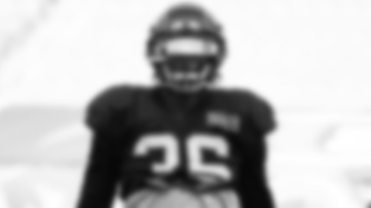 S Shawn Williams