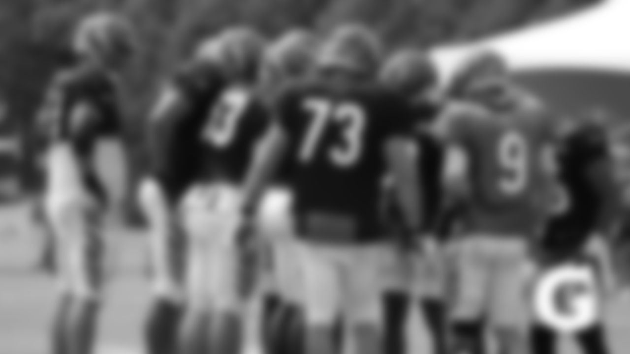 Bengals offensive huddle