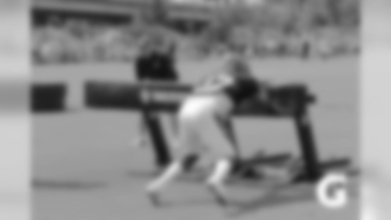 GATORADE-180806-Training_Camp-Worley_Drills