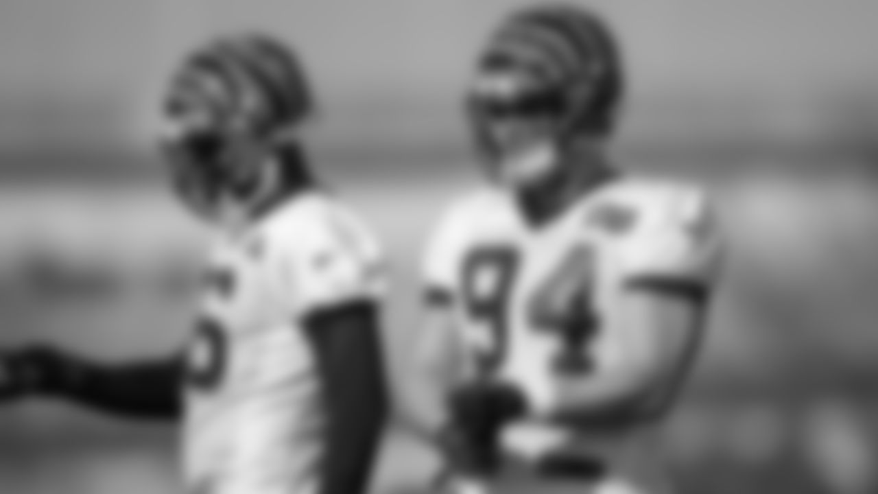 DE Sam Hubbard