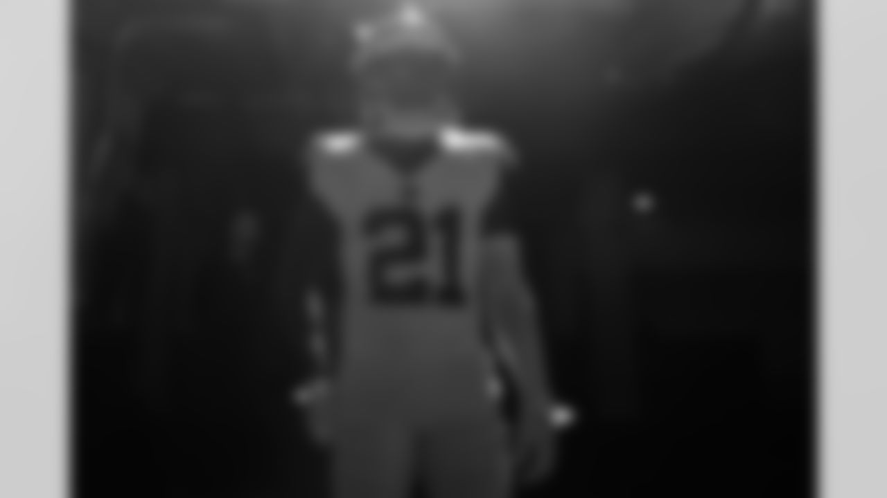 CB Mike Hilton
